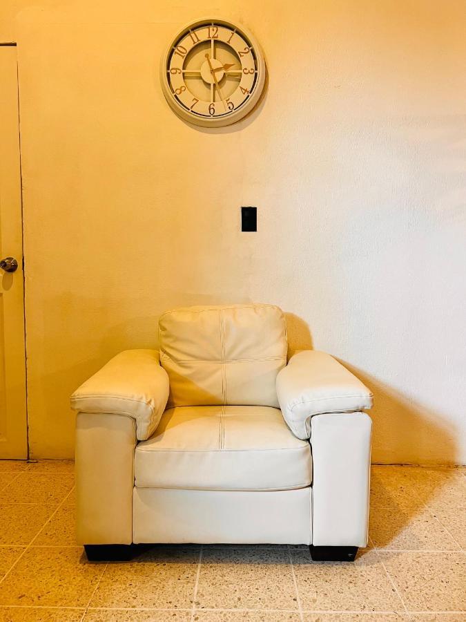 Hotel Adventure Lodge Jaco Bagian luar foto